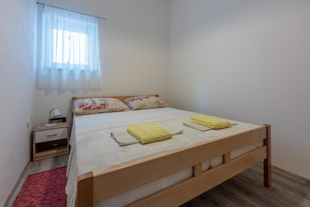 Apartments Ankica Crikvenica Exteriör bild