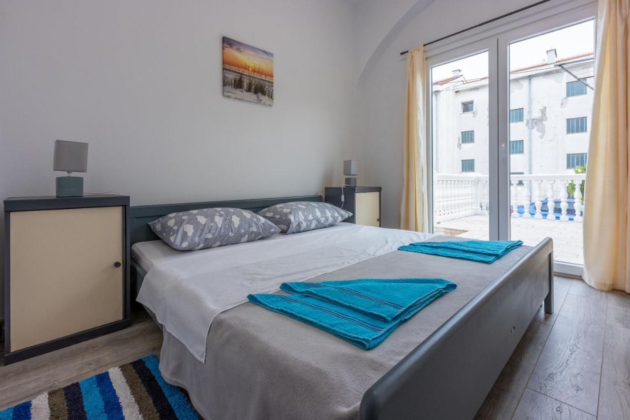 Apartments Ankica Crikvenica Exteriör bild
